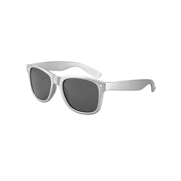 Metallic Colored Iconic Sunglasses (Q646722)