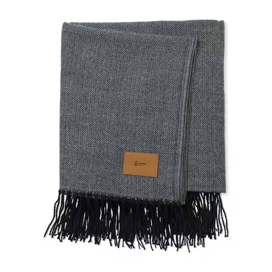 Everlasting Throw Blanket - Black (Q222922)