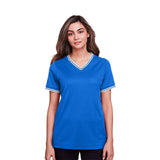 Devon & Jones Women's CrownLux Performance® V-Neck Shirt (Q412432)