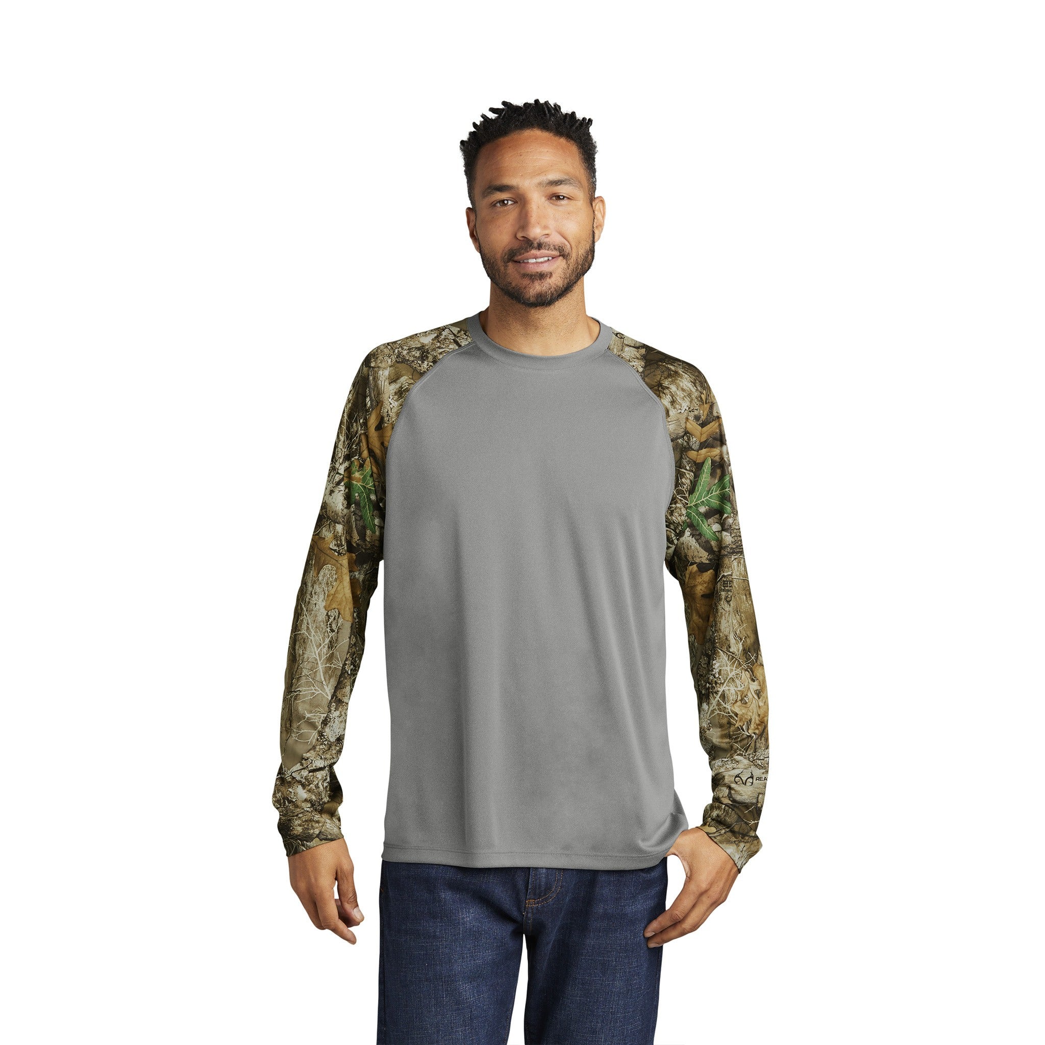 Russell Outdoors™ Realtree® Colorblock Performance Long Sleeve Tee (Q625332)