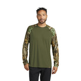 Russell Outdoors™ Realtree® Colorblock Performance Long Sleeve Tee (Q625332)