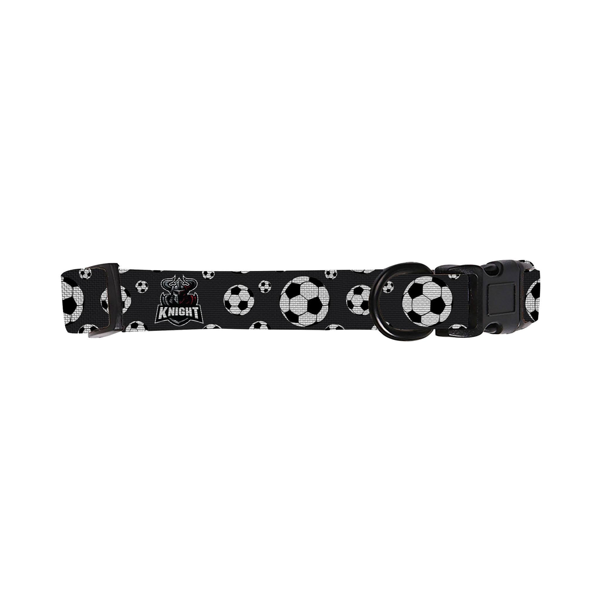 Dog Collar: Small (Q868822)