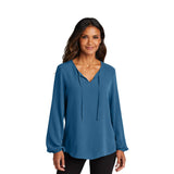 Port Authority® Ladies Textured Crepe Blouse (Q899922)